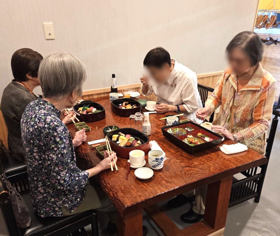 お寿司ランチ会
