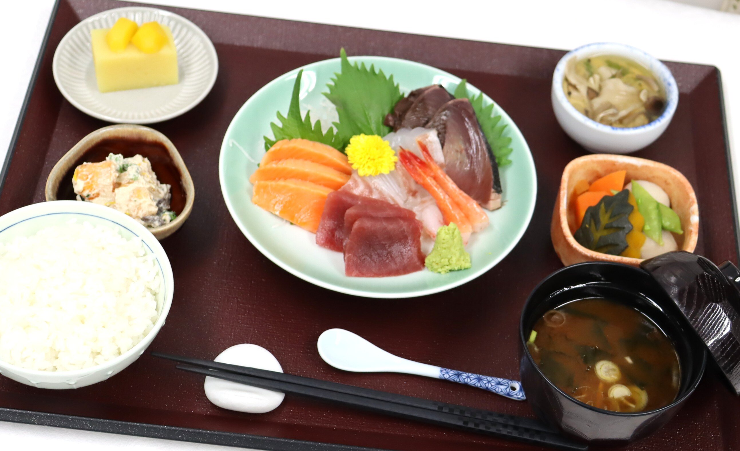 秋の味覚　お刺身御膳